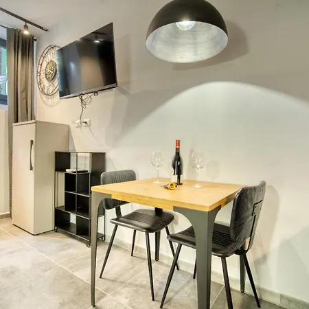 Apartment Italianflat - L'angolo Dei Navigli